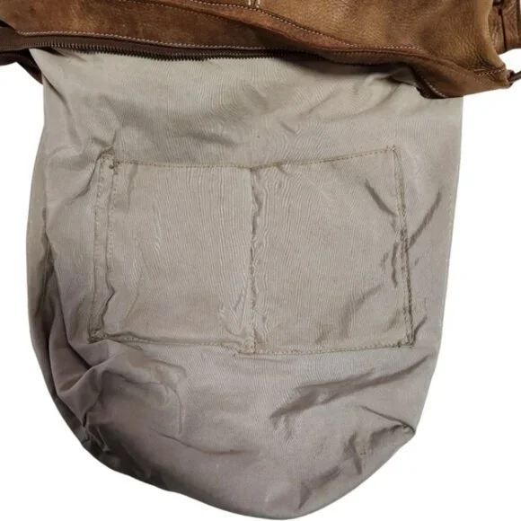 Roots Tan Leather Shoulder Bag - Picture 15 of 16